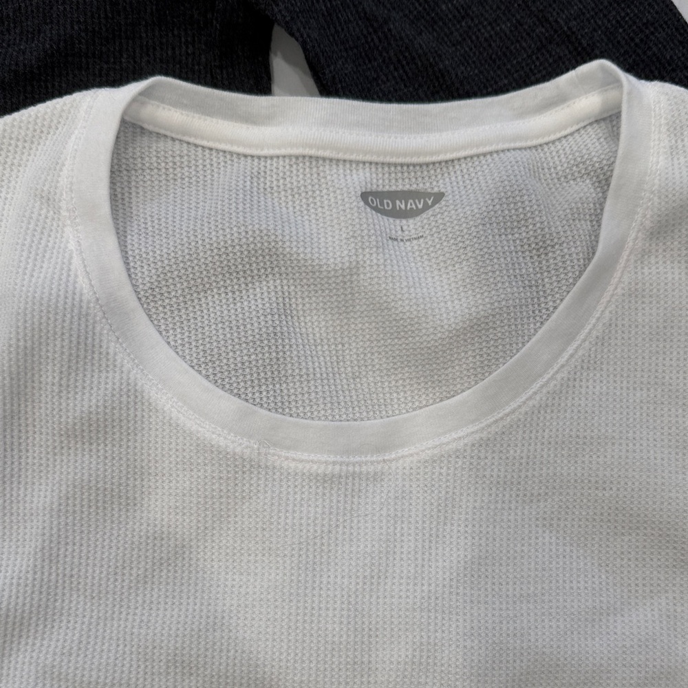 Bundle of Two Old Navy Thermal Long Sleeve Shirts—Charcoal and White—Large - Picture 2 of 13